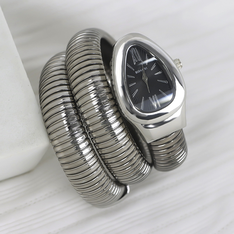 Ženski satovi s ovalnim brojčanikom, kvarcni mehanizam, kućište od legure, nehrđajući čelični kaiš, vodootpornost 30 m