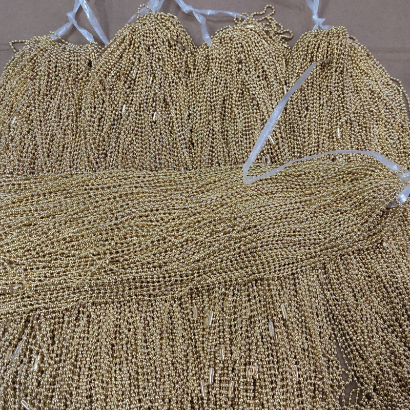 Rajzfilmszerű forgó zsebóra nyaklánc gyerekeknek, kvarc működés, kerek számlap, ötvözetes tok