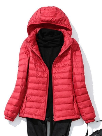 Pīles pūkas jaka, viegla, šaura piegriezuma, neilona audums, kapuce, noņemama kapuce