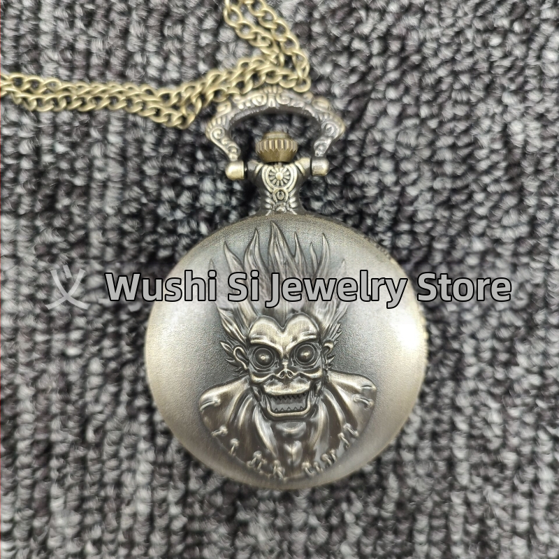 Kvarts taskukell metallkorpusega, ümmarguse näidikuga, lõigatud lokomotiivi motiiviga, liikumine 68