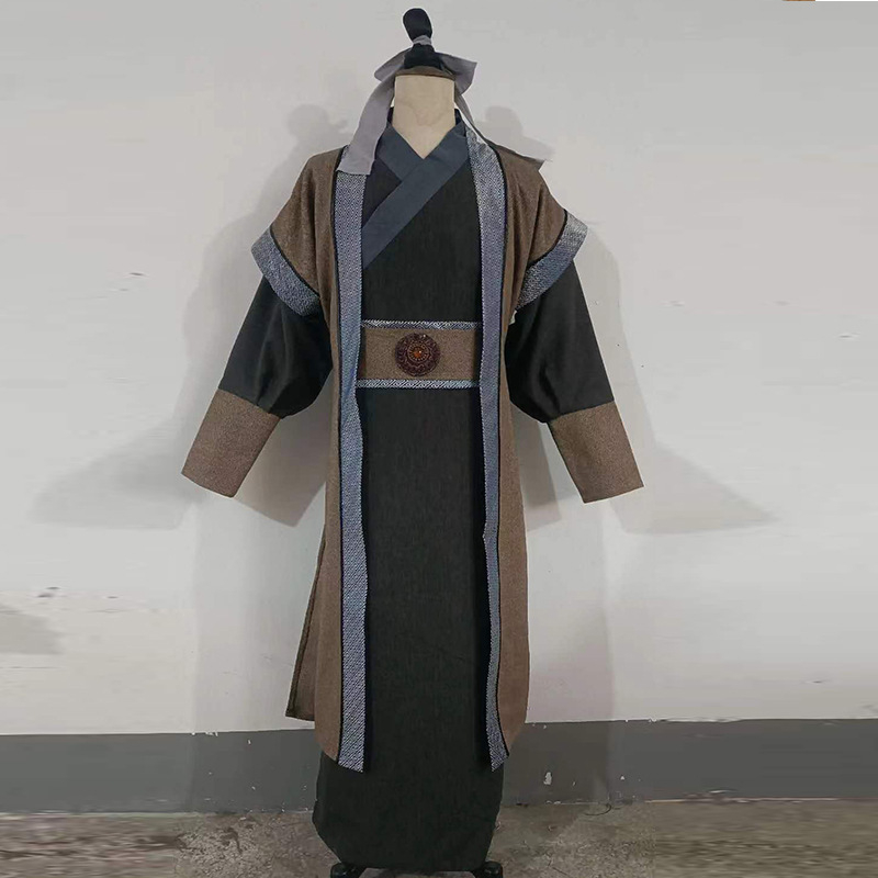Televizijski kostim u bajkovitom stilu, inspiriran likovima Song Jianga iz Water Margin i Lin Daiyu te Jia Baoyu iz Dream of the Red Chamber