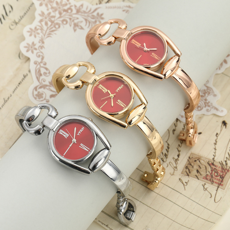 Sieviešu kvarca pulkstenis ar retro pogu dizainu, apaļš ciparnīcas diametrs 23 mm, biezums 12 mm, korpuss no cinka sakausējuma