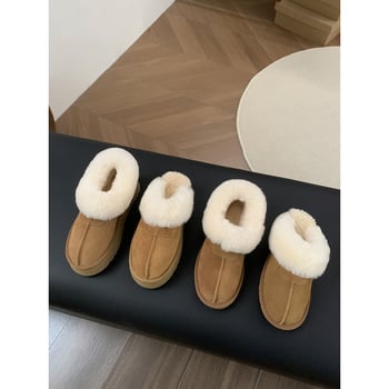 Moterų vilninių sniego batų su tikra kailio įdėklu; stora padą; išorė: karvių nubuko oda; vidus: vilna ir kašmyras; vidpadis: avies kailis; aukštis: žemas (Išorė: nubukas; Vidus: vilna+kašmyras; Vidpadis: avies kailis)