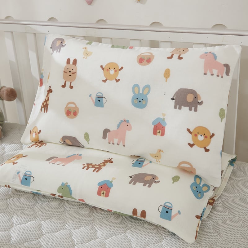 Jastučnica za djecu od 100% pamuka gaze, dvostruka, s dječjim motivom i reaktivnim tiskom