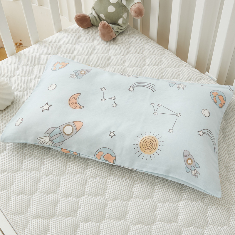 Jastučnica za djecu od 100% pamuka gaze, dvostruka, s dječjim motivom i reaktivnim tiskom