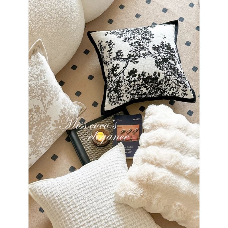 Nordiska stila spilvena pārvalks ar svītro ģeometrisko rakstu, kanvas virsējais slānis, poliestera pildījums