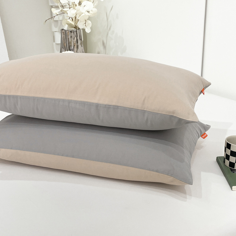 Set jastučnica od 100% pamuka, opran, dva komada, veličine 48×74 cm i 40×60 cm