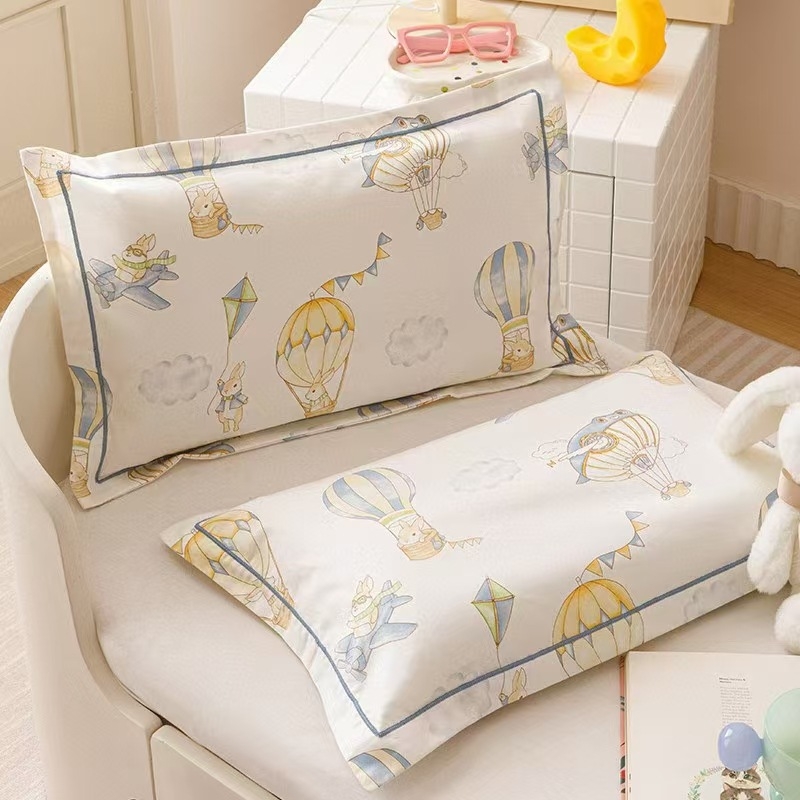 Feță de pernă pentru copii – bumbac cu fibre lungi, țesătură 60s, design desen animat, imprimare reactiva și vopsire, țesătură Twill