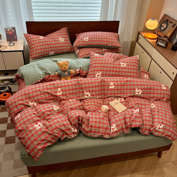 Set de pat din bumbac 100% cu țesătură twill, model plante și flori, densitate 133×76, 40 fire, greutate 2–2,5 kg