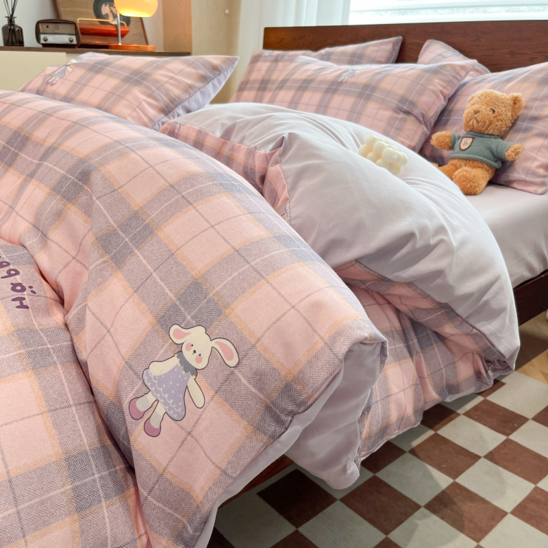 Set de pat din bumbac 100% cu țesătură twill, model plante și flori, densitate 133×76, 40 fire, greutate 2–2,5 kg