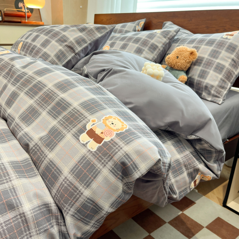 Set de pat din bumbac 100% cu țesătură twill, model plante și flori, densitate 133×76, 40 fire, greutate 2–2,5 kg