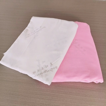 100% pamutból készült paplanhuzat, csíkos és Peony virágmintával, jacquard-szatén szövés, reaktív nyomtatás és színezés