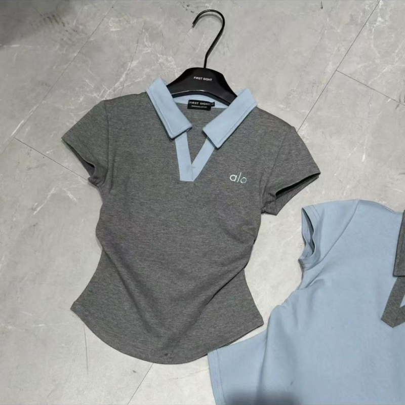 Ženski set s polo ovratnikom i šortsima, s izvezenim uzorkom, svilen sjaj, PVC tkanina, proljeće 2025