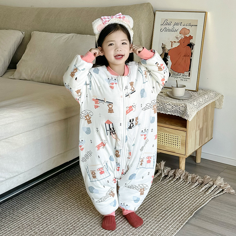 Υπνόσακος για βρέφη και παιδιά – διαχωρισμένα πόδια, παχύτερο βαμβακερό εξωτερικό ύφασμα και επένδυση από βαμβάκι, γέμισμα πολυεστερ, χειμώνας