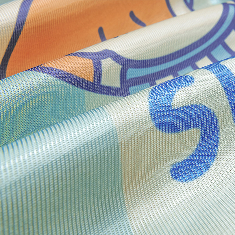 Lastele napimatt jääsilkmaterjalist, hingav, sobiv 2–3-aastastele, kohandatav, müüdav üks tükk