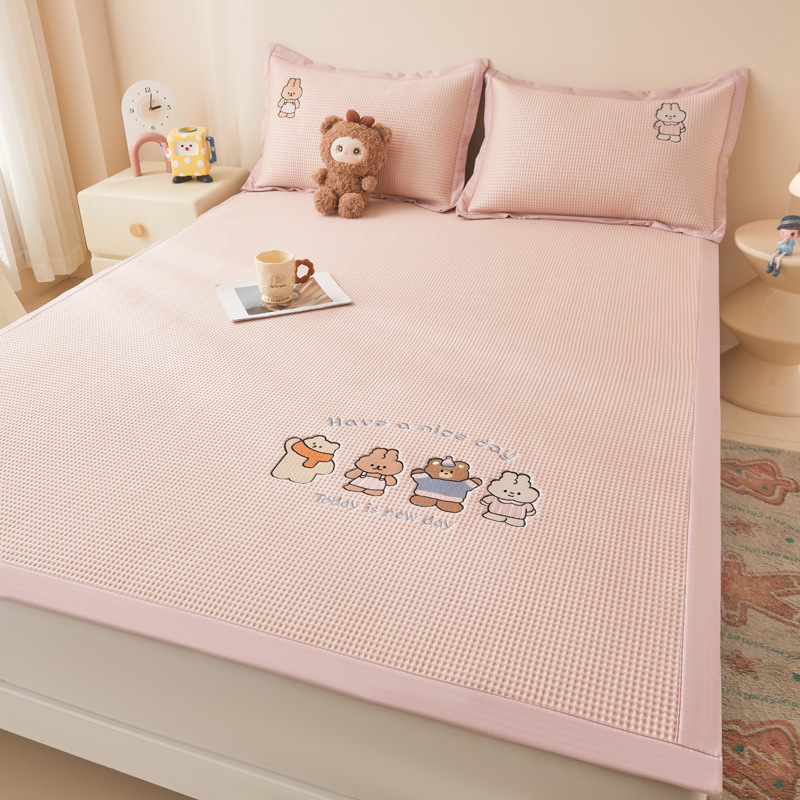 Set de 3 covorașe răcoroase pentru vară din viscose ice silk, pliabile, brodate, stil desen animat