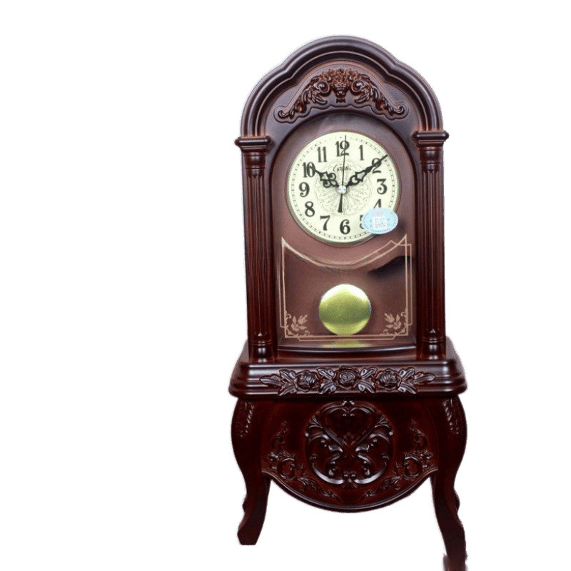 Europos retro stiliaus stalo laikrodis, tylus dekoratyvinis elementas svetainėje ar miegamajame, plastmasinis korpusas (Judėjimo tipas: Kitas; Maitinimas: Sausa baterija; Judėjimo gamintojas: Compas/combas; Korpusas: Plastmasinis)