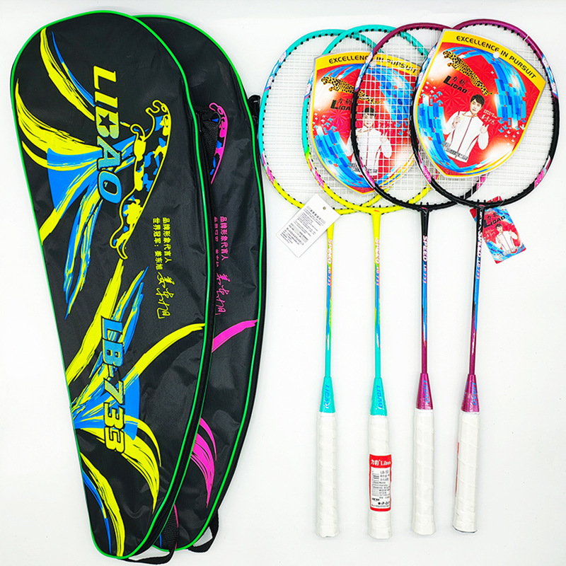 Leopard badmintonireket kotiga, raami koostis: raua sulam, kaal 95–100 g, otsene löök, polüestertugevõrk, käepideme paksus G5