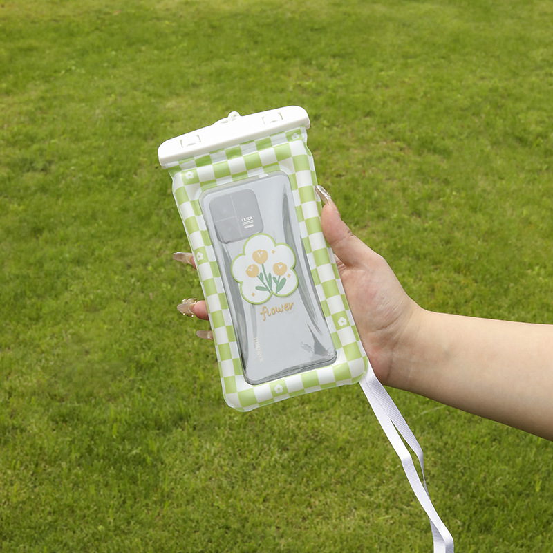 Karikatūras dizaina ūdensdroša telefona somiņa ar skārienjūtīgu ekrānu, PVC materiāls, trīslocījuma konstrukcija ar gaisa spilveniem, kakla siksna