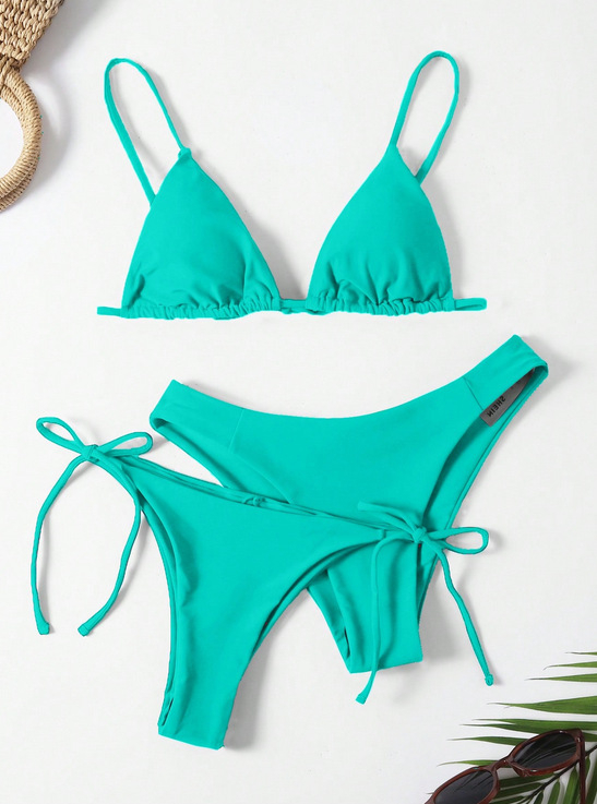 Női bikini fürdőruha, háromszög felső párnázott, egyszínű, nejlon anyag elasztán bélés, 200 g