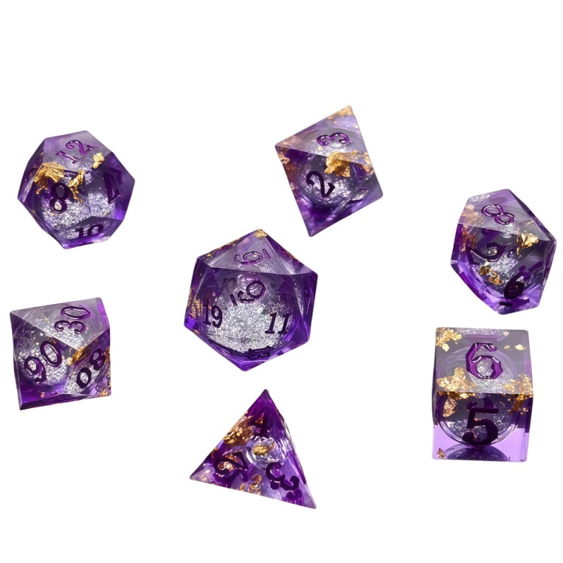 Polühedraalsed täringud tehtud resinist – teravad servad, parema nurga stiil, ebatraditsiooniline kuju, 200 tk karbis