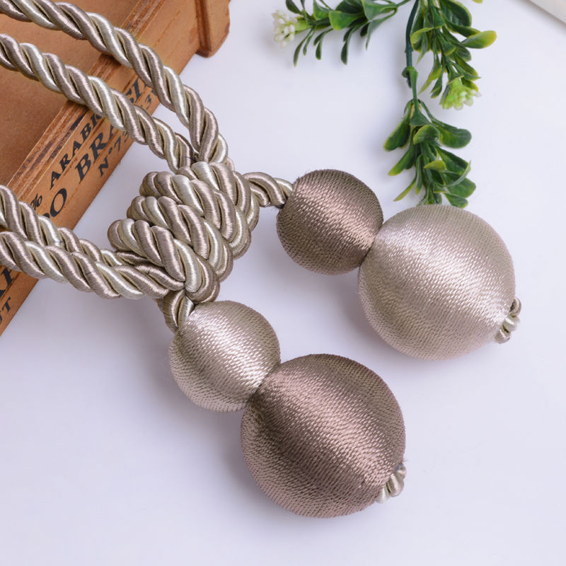 Zavjesni set s kugličastim resicama, europski stil – visoka kvaliteta, kopče i užadi. Marka Unique; Materijal Tekstil; Stil Jednostavan i Moderan