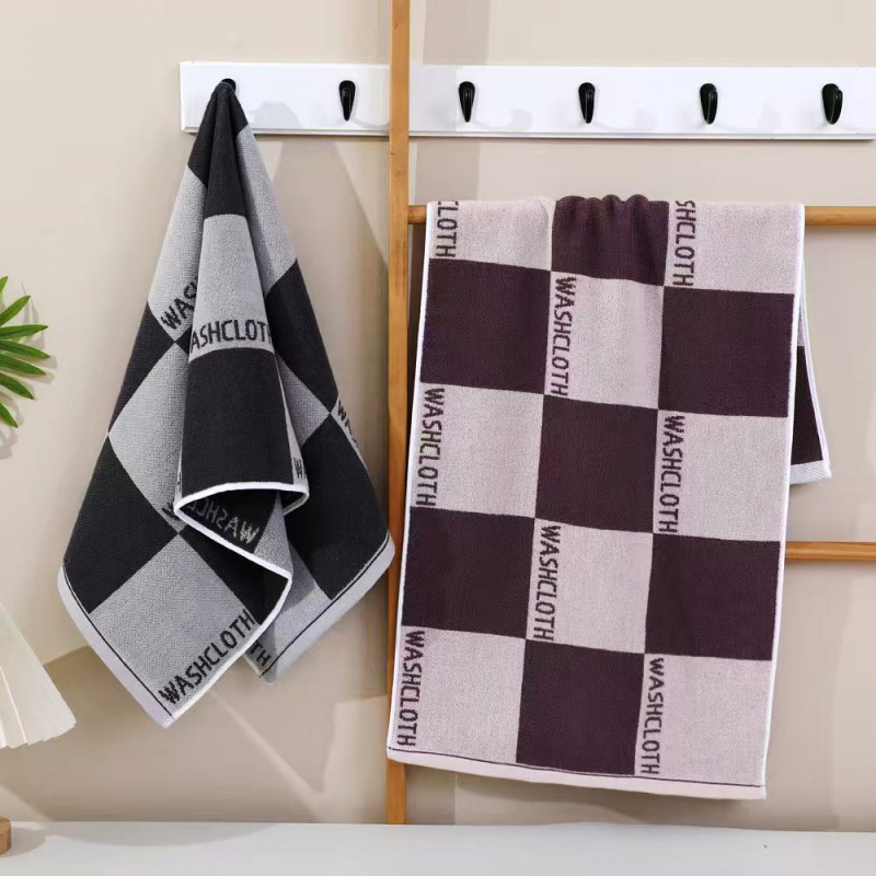 100% pamut fürdőtörölköző, férfiaknak, 150 g, 32s fonal, jacquard és sík szövés