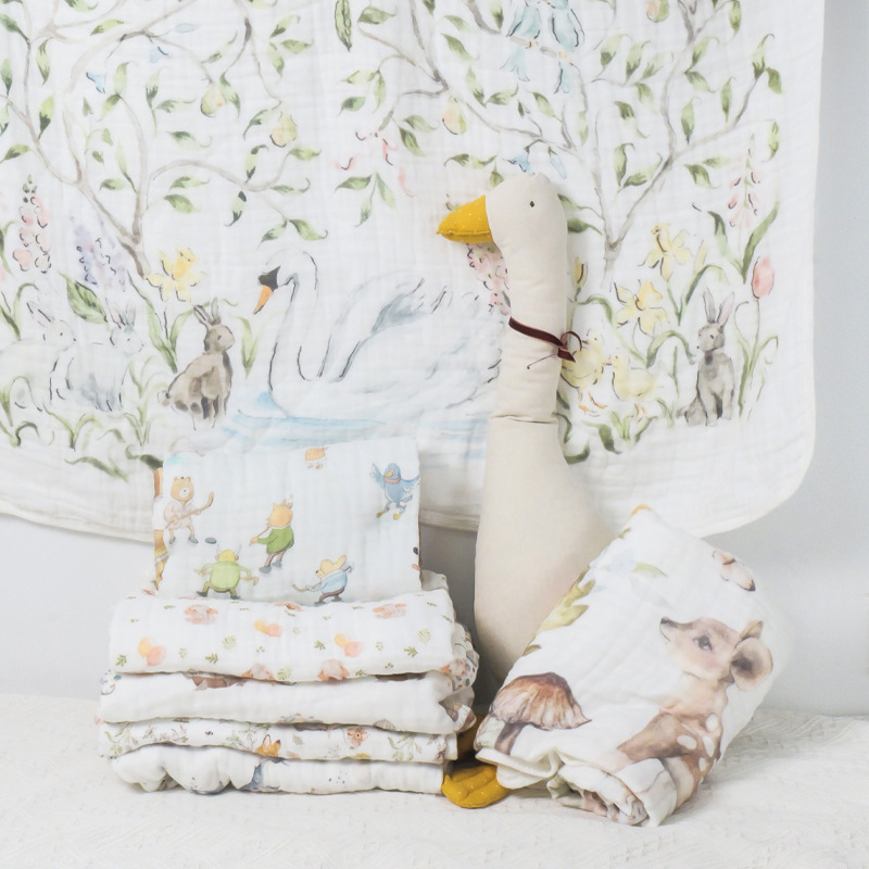 Harte újszülött fürdőtörölköző, pamut, ideális nyárra–tavaszra–őszre, állat- és rajzfilm minta