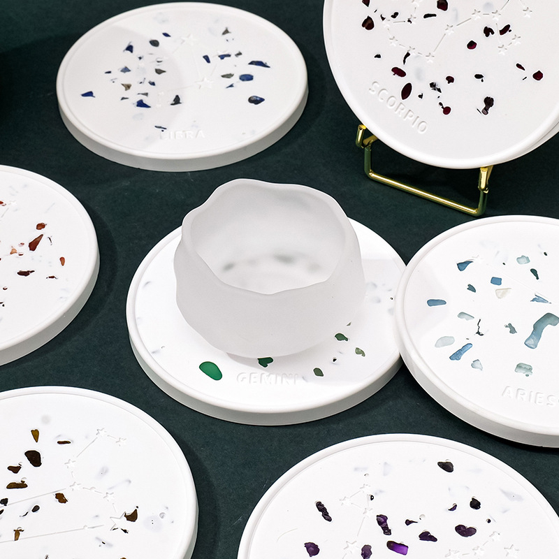Set podložaka za čaše i tanjure od kristalnog sirovog kamena – moderni minimalistički dizajn, Runke jewelry