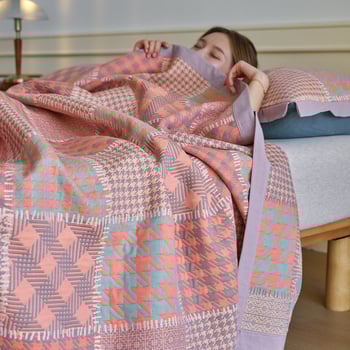 Kokvilnas trīslāņu dvieļa sega, 1,5–2,0 kg, visu sezonu, neoklasiskais stils