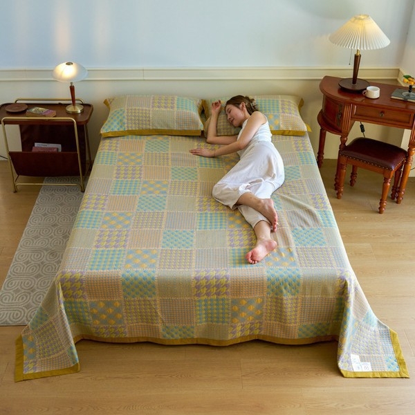 Kokvilnas trīslāņu dvieļa sega, 1,5–2,0 kg, visu sezonu, neoklasiskais stils