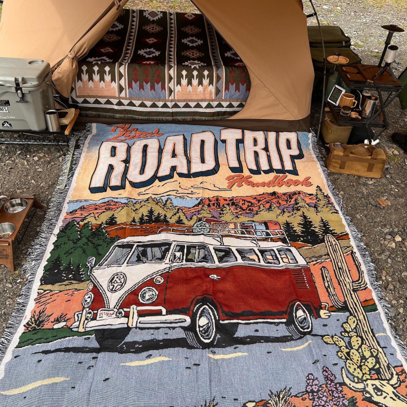 Szabadban kemping takaró, pasztorális egyszínű mintázat, anyag 900, tömege 800–999 g, tavasz és ősz, fonal takaró