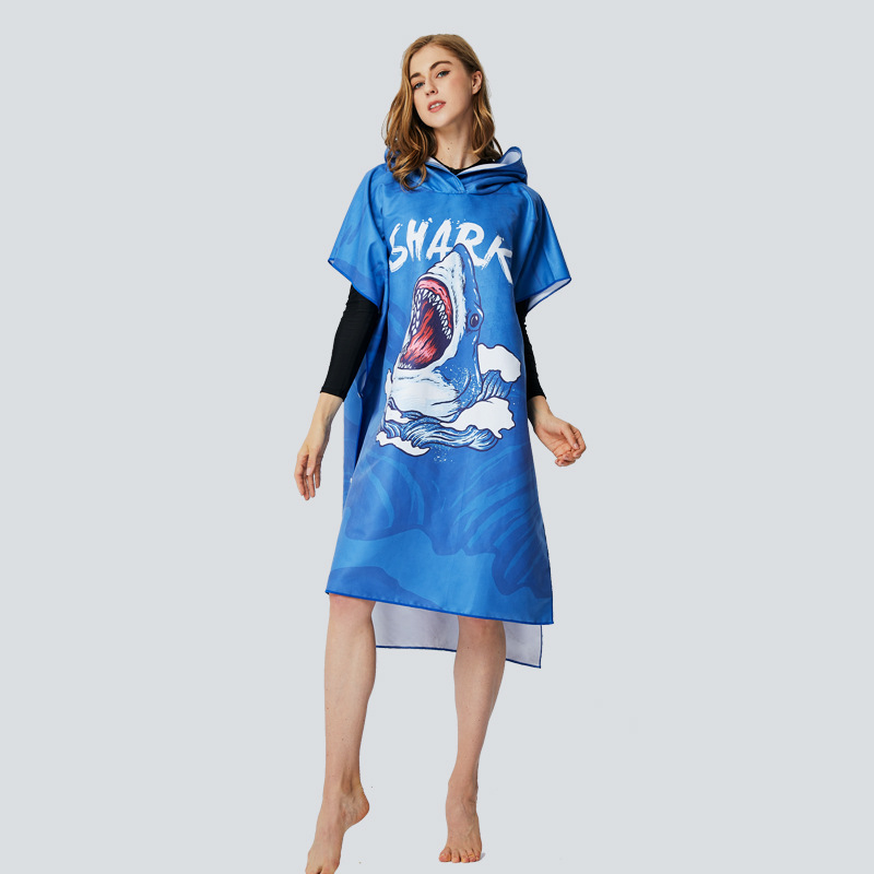 Kapucnis mikroszálas törölköző, viselhető, gyorsan száradó, 200–300 g/m², 120D, mindkét oldalon nyomtatás