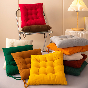 Jastuk za stolicu Merciful tao, poliesterski materijal, punjenje od poliesterskih vlakana, jednofarbni uzorak, mogućnost prilagodbe