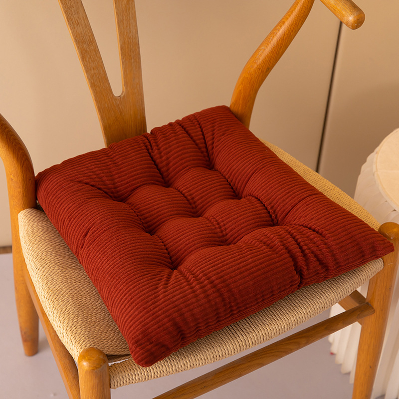 Jastuk za stolicu Merciful tao, poliesterski materijal, punjenje od poliesterskih vlakana, jednofarbni uzorak, mogućnost prilagodbe