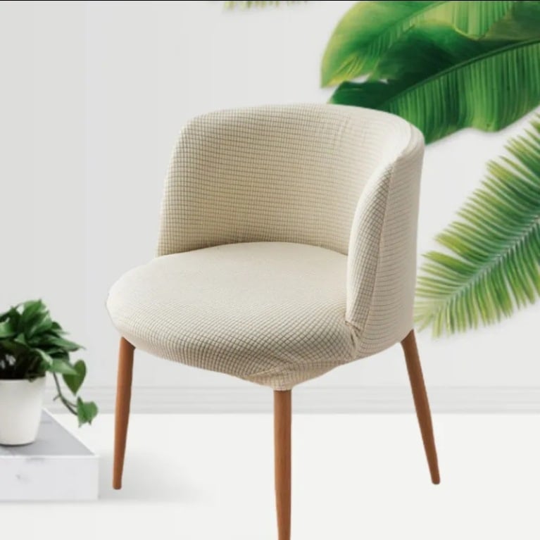 Покривал за стол за хранене от полиестер, профилиран дизайн, кареобразен принт, модерен стил, устойчив на износване и прах