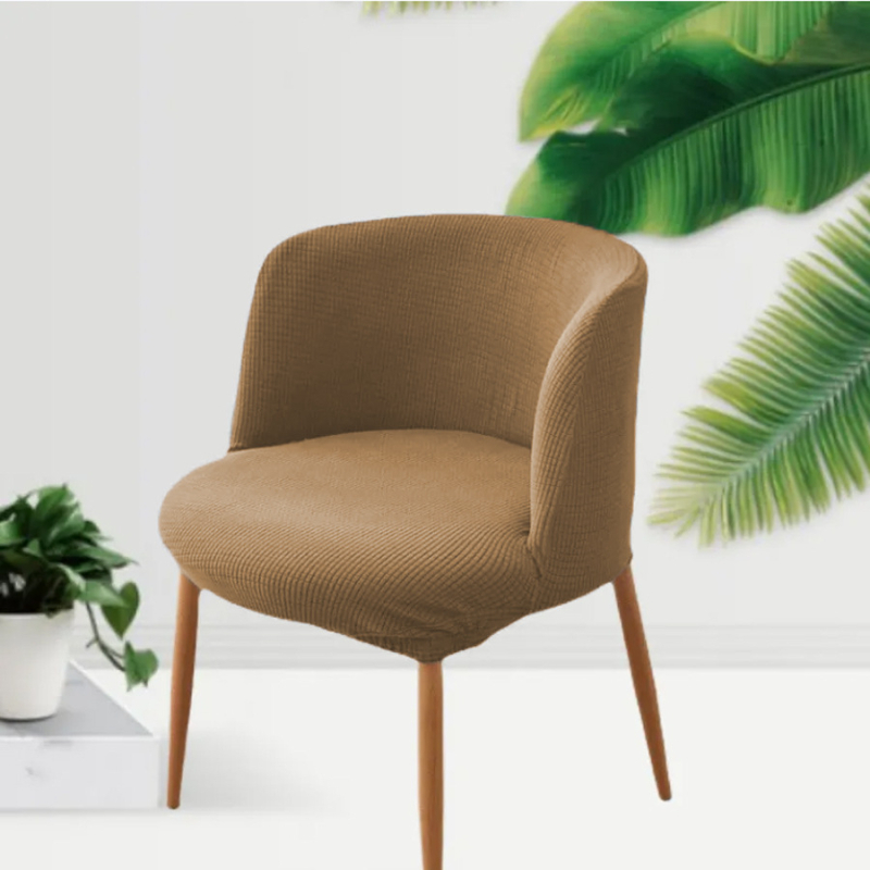 Покривал за стол за хранене от полиестер, профилиран дизайн, кареобразен принт, модерен стил, устойчив на износване и прах