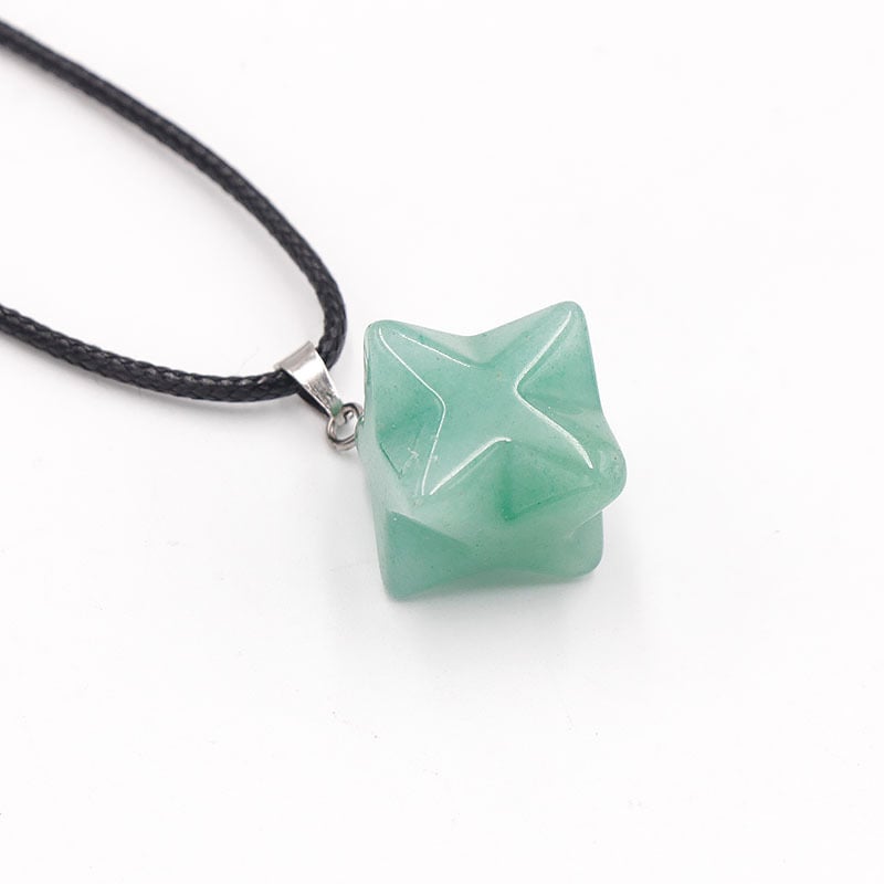 Kristallripats kaelakeele geomeetrilise kuueharulise tähe kujul, ametüstkristall, Nr. 1586 Kaba Star