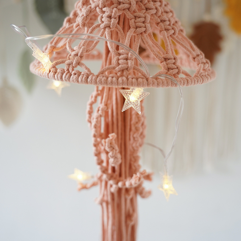 Nordic stílusú kézzel szövött pamut falidísz medúza formával, gyerekszobára (Anyag: Pamut; Feldolgozás: Kézi szövés; Kategória: Gobelin; Mintázat: CHECK)