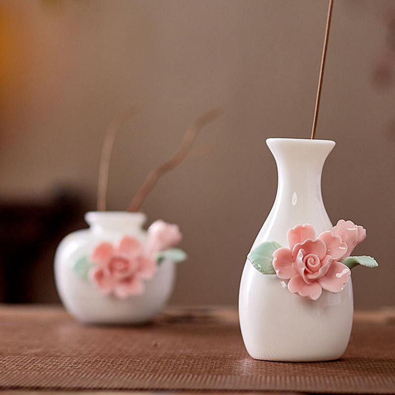 Kerámiás viráztartó váza macskás és nyuszi figurákkal — porcelán; Márka Fruit; Kategória: Állatok; Stílus: modern minimalizmus