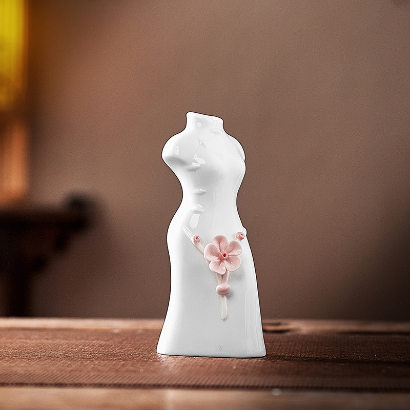 Kerámiás viráztartó váza macskás és nyuszi figurákkal — porcelán; Márka Fruit; Kategória: Állatok; Stílus: modern minimalizmus