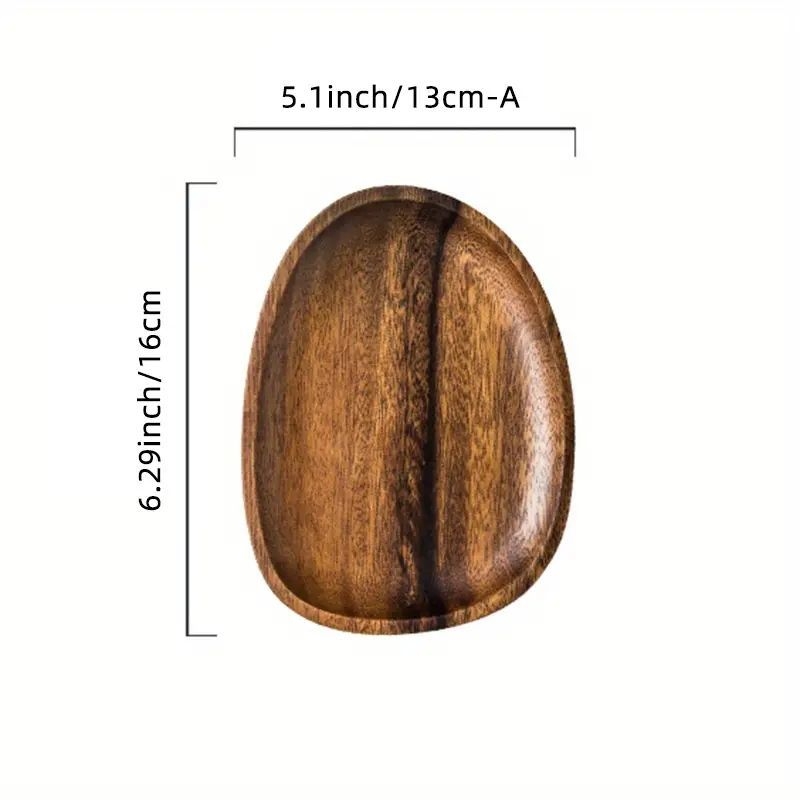 Koka trauks tējas tasēm, kafes piederumiem, rotaslietām un augļiem – ķīniešu stilā galda piederumi