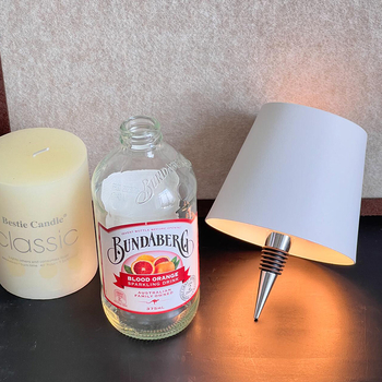 Veinipudelilamp baaratmosfääriga valgus (laetav aku, LED valgus, puutetundlik lüliti, PVC varjund)