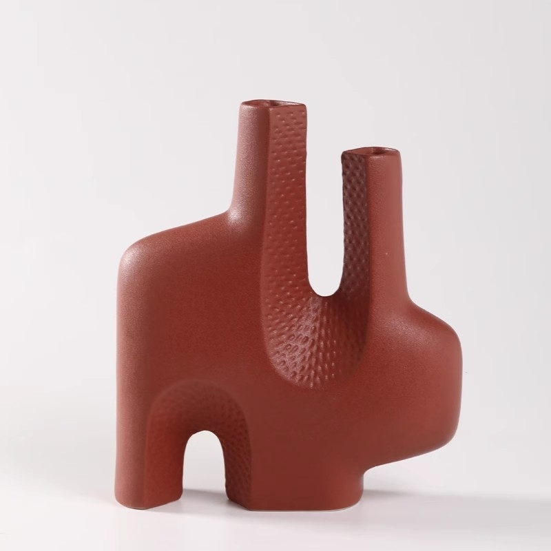 Geometrijska keramička vaza, moderni minimalistički stil (Materijal: keramika; Brend: Jade Jane; Kategorija: Geometrijski oblik; Pakiranje: kartonska ambalaža; Stil: modern i minimalistički)