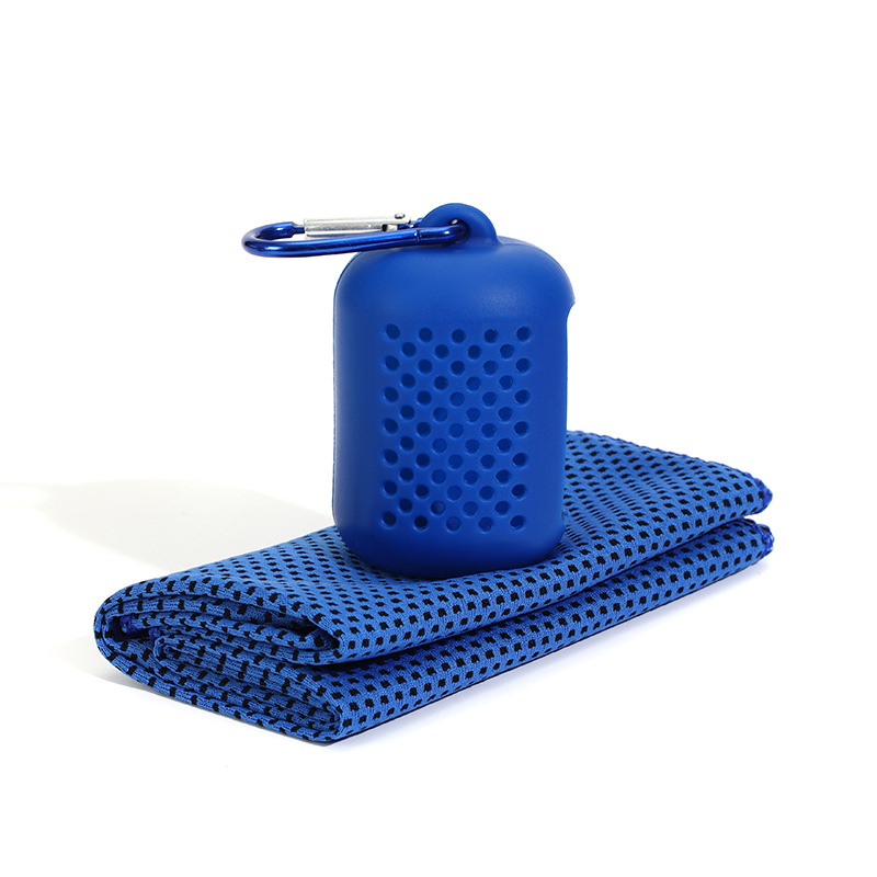 Atvėsinantis sporto rankšluostis – poliesteris, AB siūlai, 5–10 s absorbicija, logotipo spausdinimas galimas