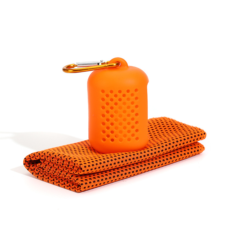 Atvėsinantis sporto rankšluostis – poliesteris, AB siūlai, 5–10 s absorbicija, logotipo spausdinimas galimas