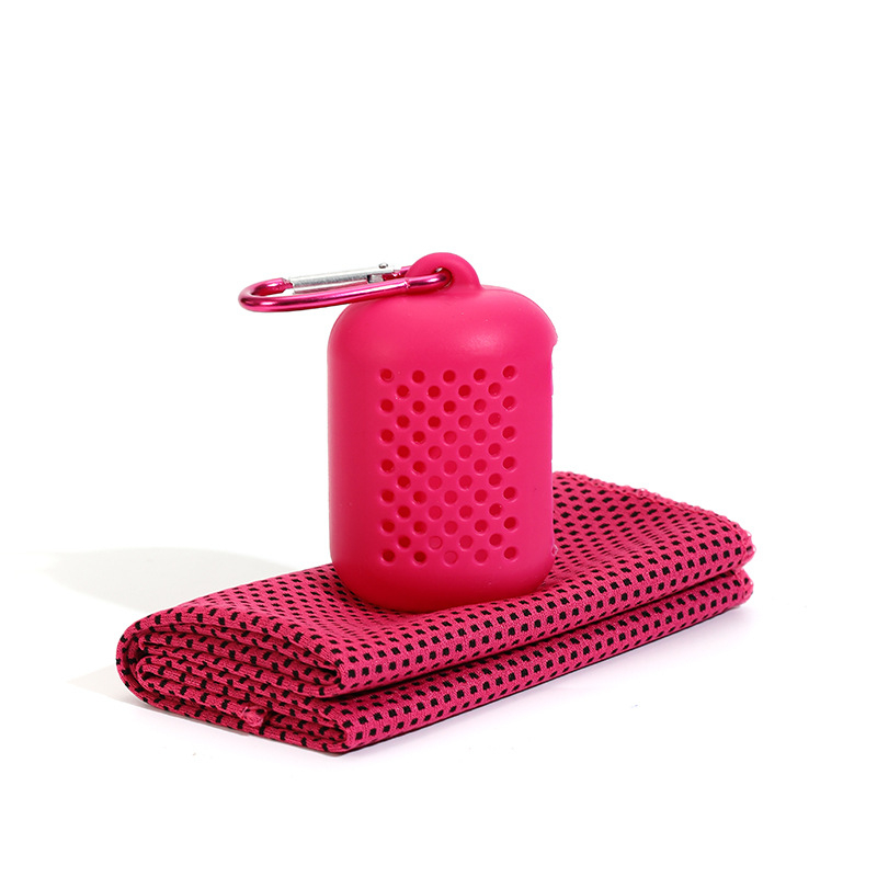 Atvėsinantis sporto rankšluostis – poliesteris, AB siūlai, 5–10 s absorbicija, logotipo spausdinimas galimas