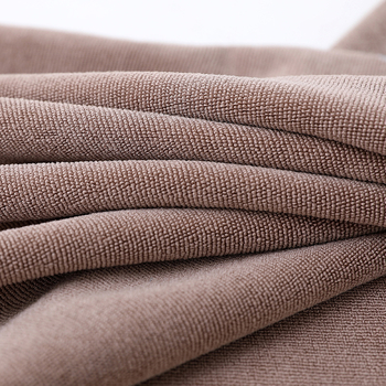 Daugiafunkcinis automobilio rankšluostis – mikropluoštas, 108 g, automobiliui švarai ir vandens įsisavinimui, logotipo pritaikymas