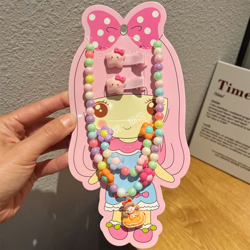 4-djelni set dječjih nakita: ogrlica, ukosnica za kosu, narukvica (Princeza Cartoon) - Materijal: plastika/smola; Privjesak: smola/akril; Lanac: kuglični lanac; Ručna izrada