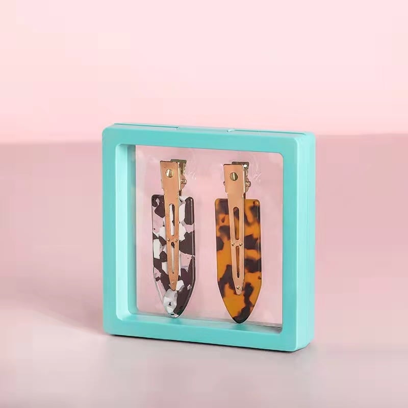 Kellade ja käevõrude pakkekarp PE-filmi suspensioonpakendiga, plastikust, pakenditüüp: karp, üldine pakkimine, Xiangtai bränd — alus ümmargune või ruudukujuline